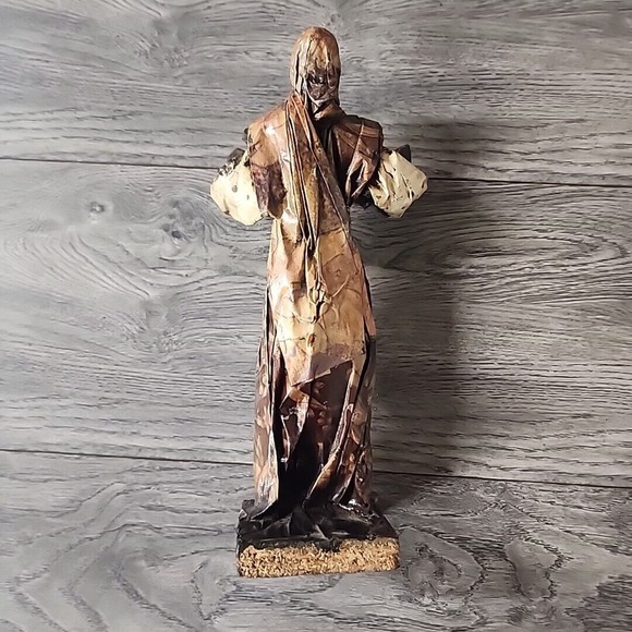 Vintage Mexican Folk Art Paper Mache Figure Handmade Authentic Hardworking Woman - Picture 3 of 5